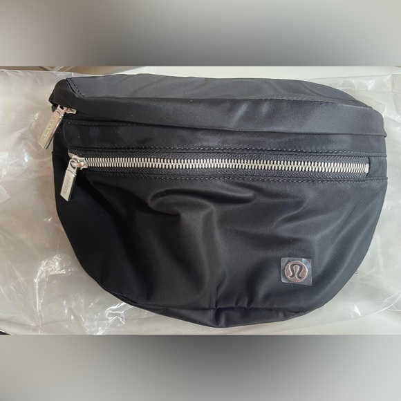 Lululemon City Adventurer Belt Bag 2.5L - Picture 6 of 8